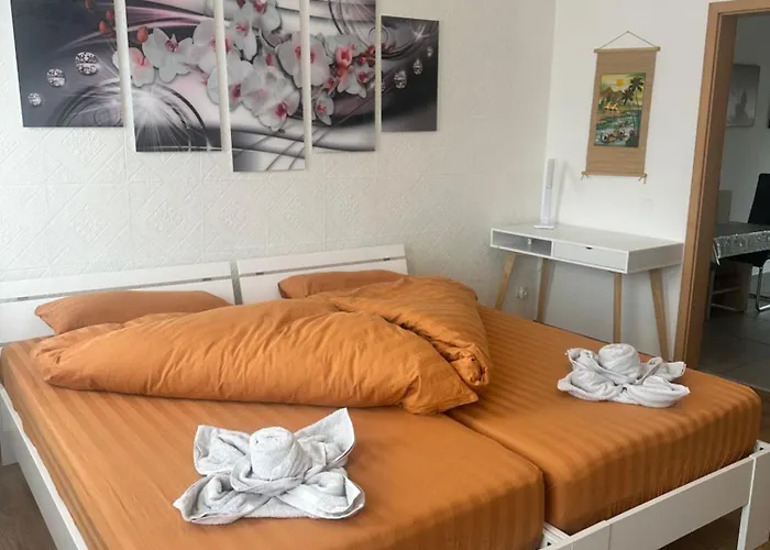 Kaethe-Kollwitz-Strasse 54, F2